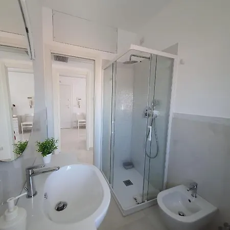 Elegante A Due Passi Dal Mare