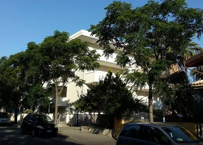 Elegante A Due Passi Dal Mare Apartman