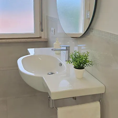 Elegante A Due Passi Dal Mare Apartment