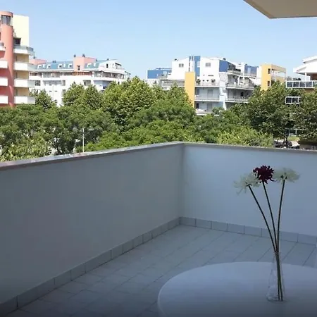 Elegante A Due Passi Dal Mare Apartment Montesilvano
