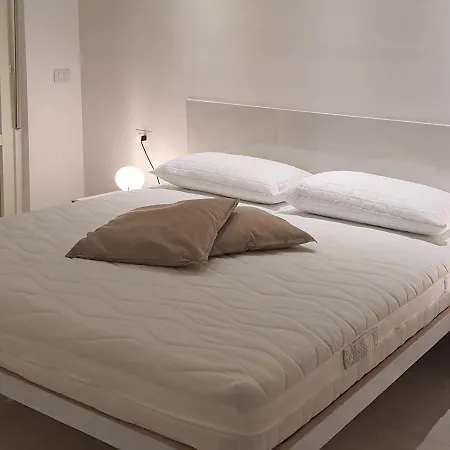 Elegante A Due Passi Dal Mare Апартаменты *